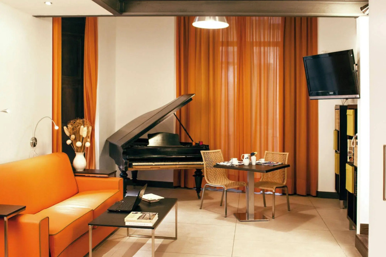 Residenza Pizzofalcone