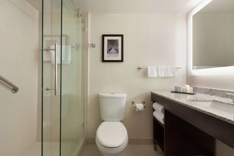 Embassy Suites by Hilton Jacksonville Baymeadows photo 9