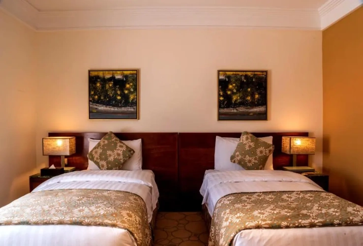 2 Bedrooms Villa