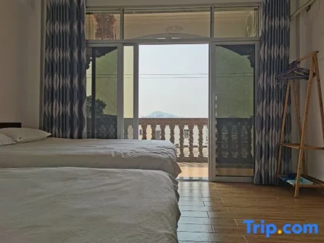 Standard Twin Family room