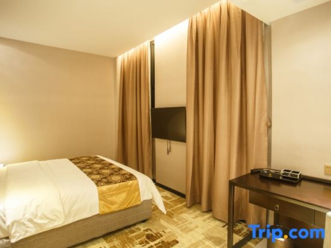 2 Bedrooms Deluxe Suite