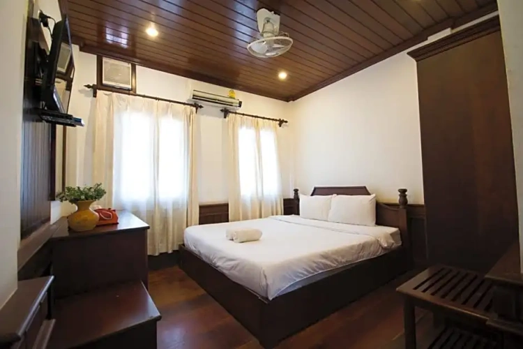 Superior Double Cottage