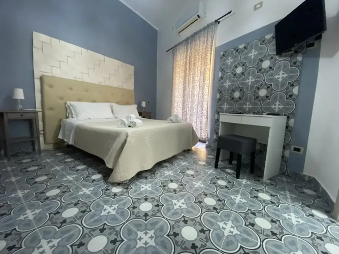 Comfort Double Attic room with city view