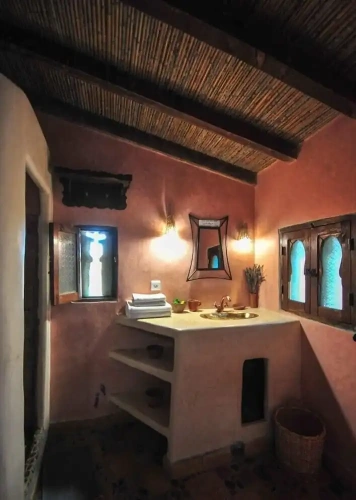 Comfort room