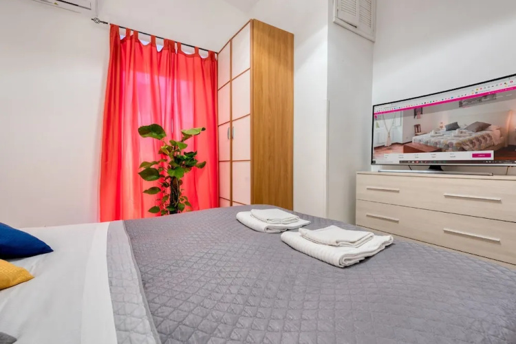Raffaele Apartment Termini Station