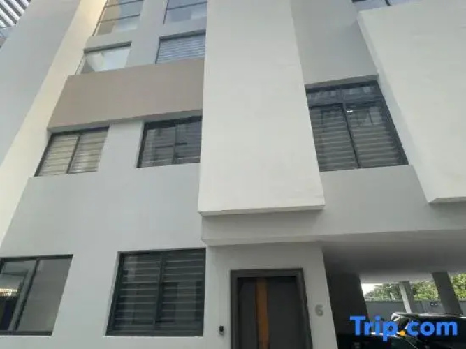 Remy Apartments and Villa