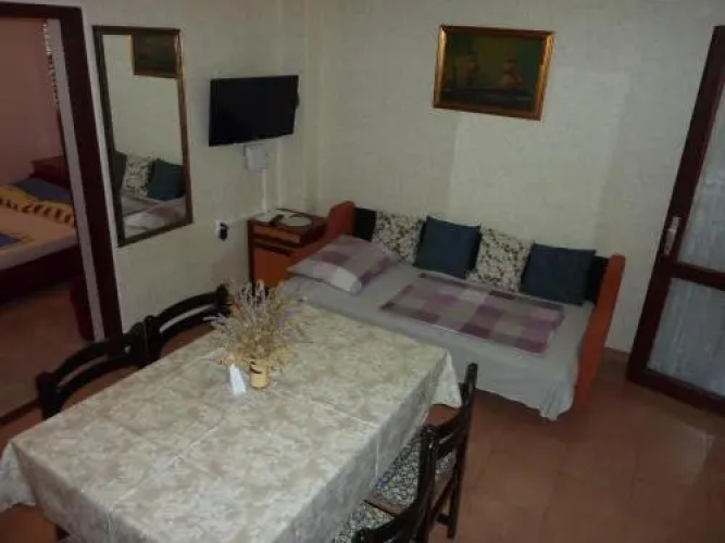 Apartments Zelena Ii