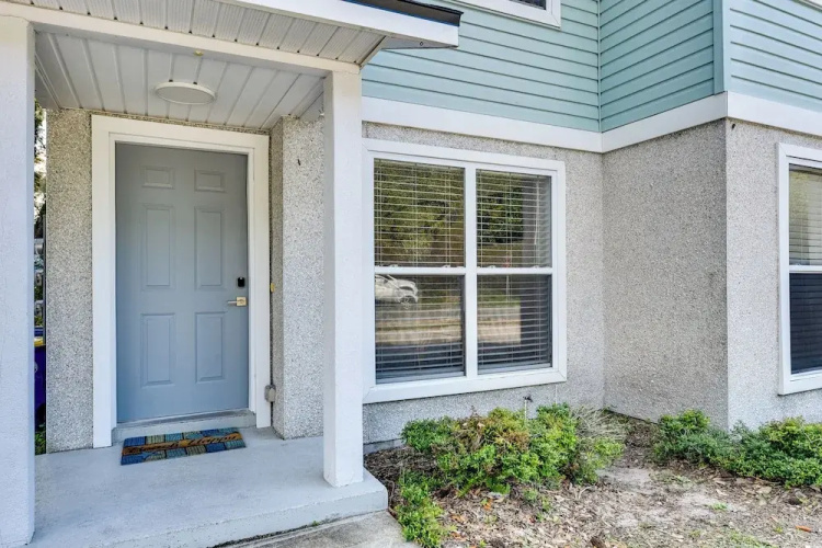 Fernandina Beach Paradise: Steps to Shore!
