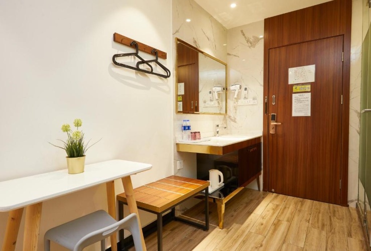 No Window Double room