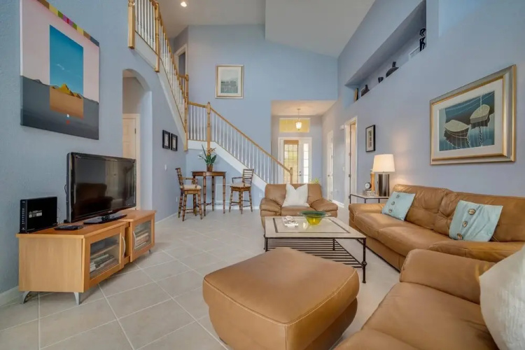 16444 Crown Arbor Way