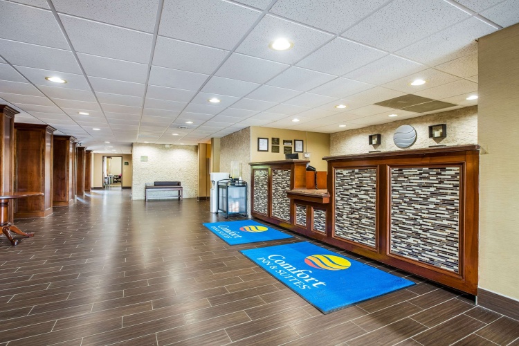 Comfort Inn & Suites Fairborn near Wright Patterson AFB