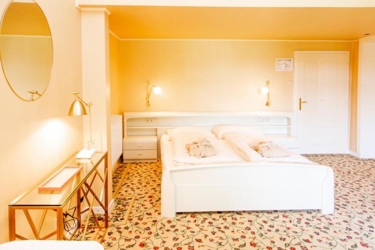 Standard Double room with balcony