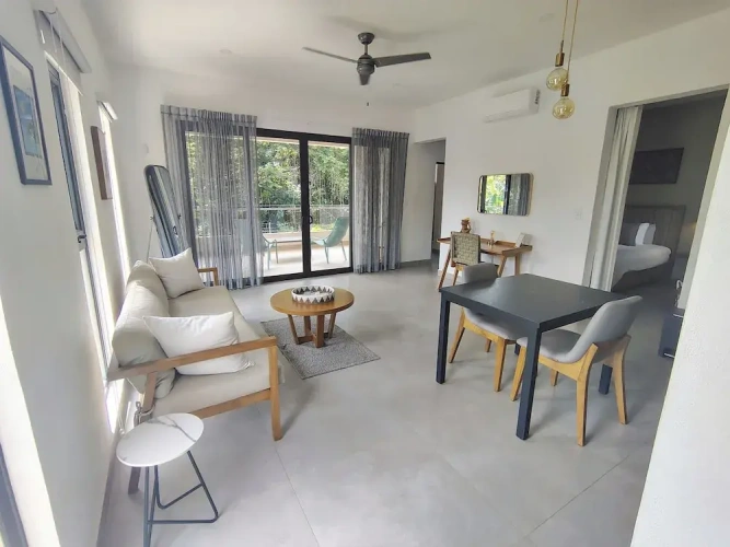 1 Bedroom Apartment with garden view