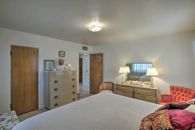 2 Bedrooms Cottage