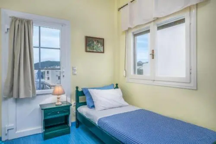 Fully Equipment House With Sea View Adamas Bay