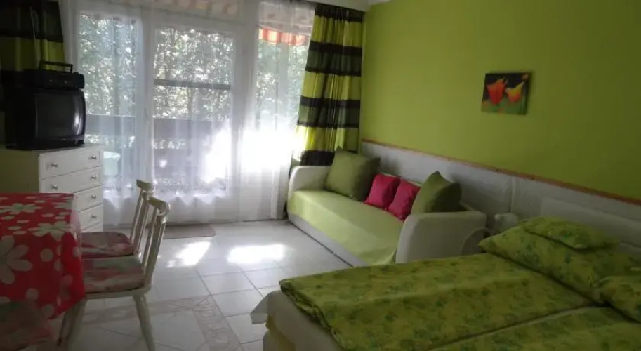 Bogi Apartman