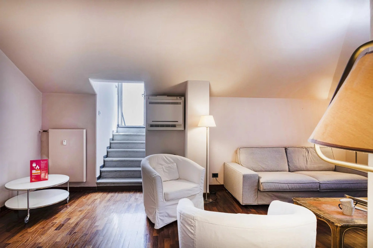Garibaldi Attic in Genova