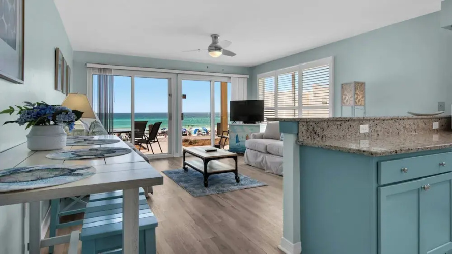 Crystal Sands 112b: Beachfront Condo With Front-row Gulf Views