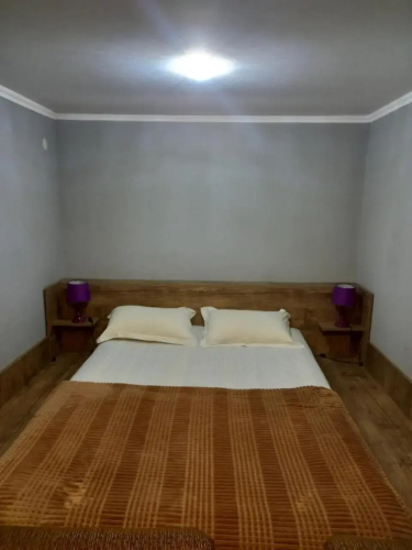Guest House On Mirian Mepe