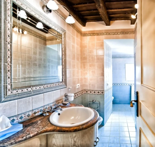 2 Bedrooms Apartment with lake view