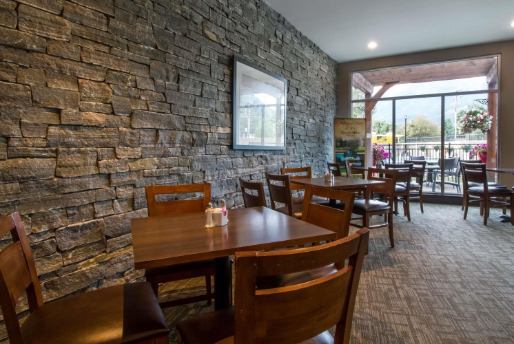 Best Western Plus Revelstoke photo 29