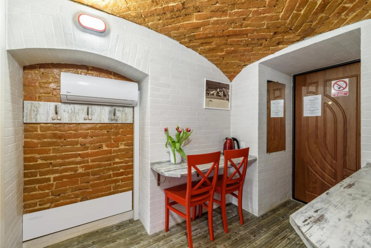 Apartment Masoch Style