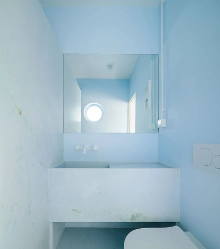 Luz Apartment by Olala Homes