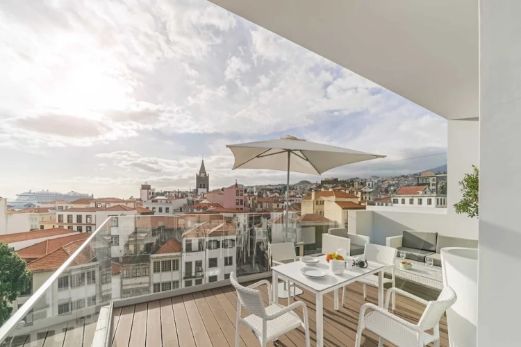 Double Apartment with balcony
