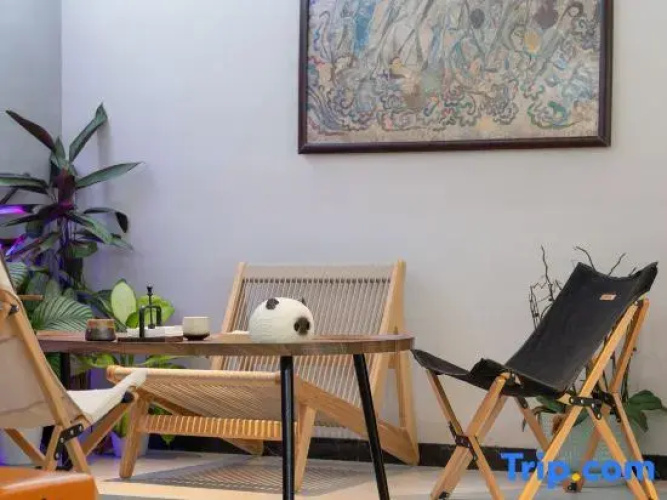 Jinghai Homestay
