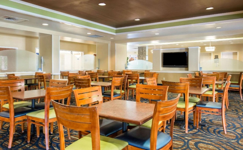 Comfort Inn & Suites Near Universal Orlando Resort photo 28