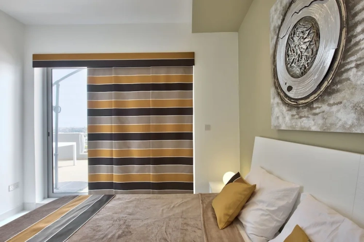 3 Bedrooms Luxury Apartment