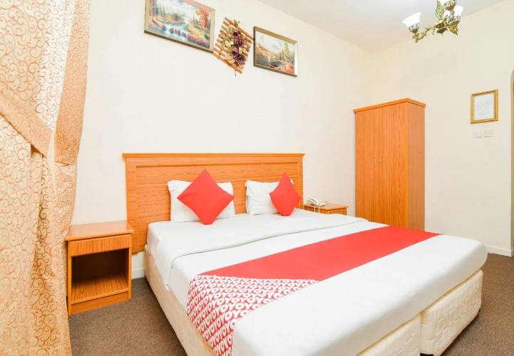 OYO 159 Sports Piaza Hotel