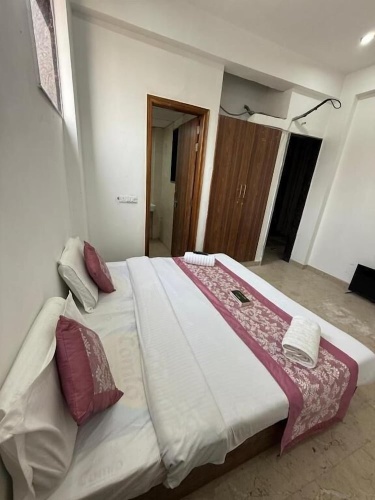 Deluxe Double room with balcony and with city view