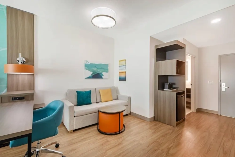 Double Suite