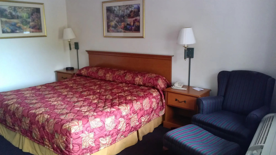 Peach Tree Inn