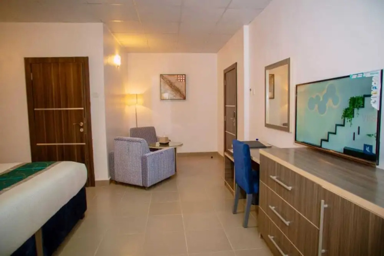 Riviera Suites