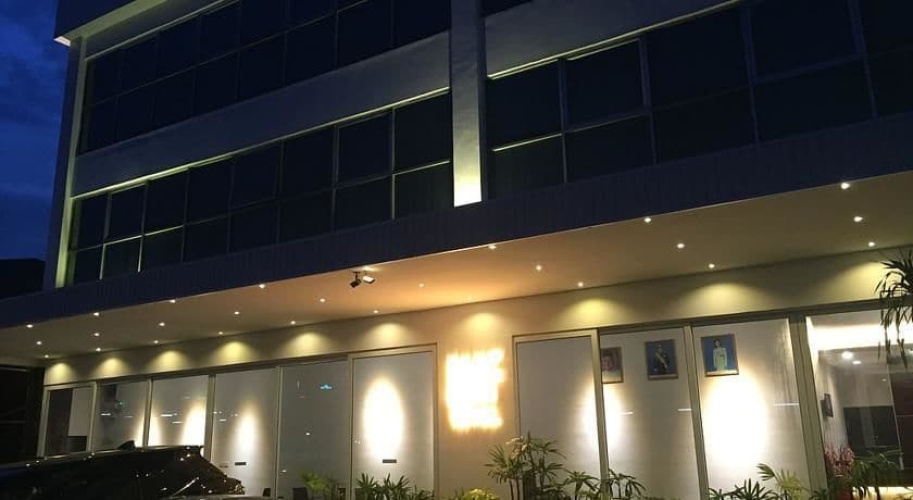 WF Hotel