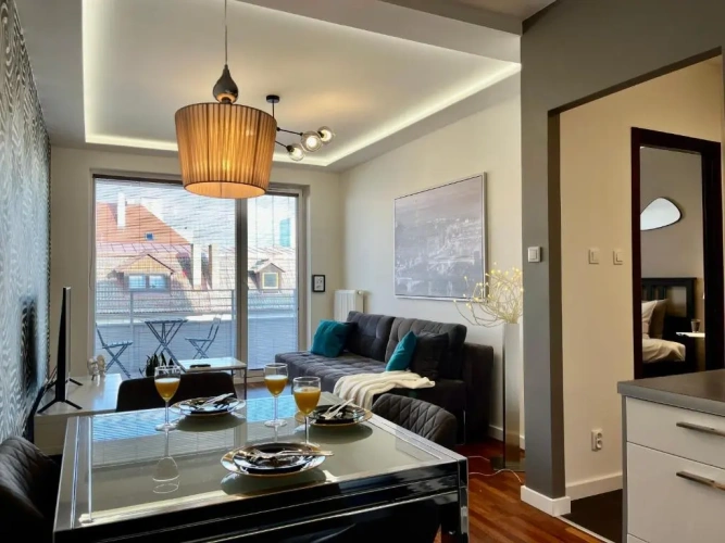 1 Bedroom Apartment with balcony
