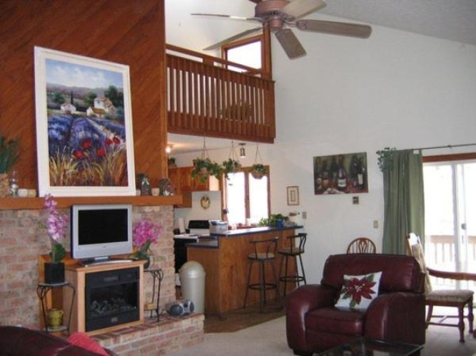 4 Bedrooms Cottage