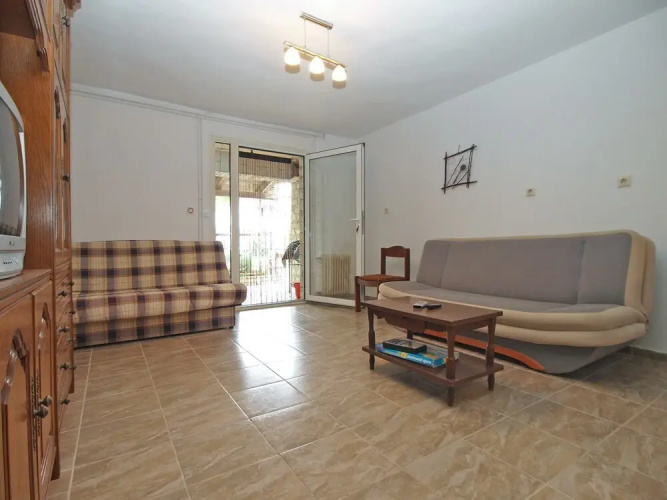 Apartment 1954
