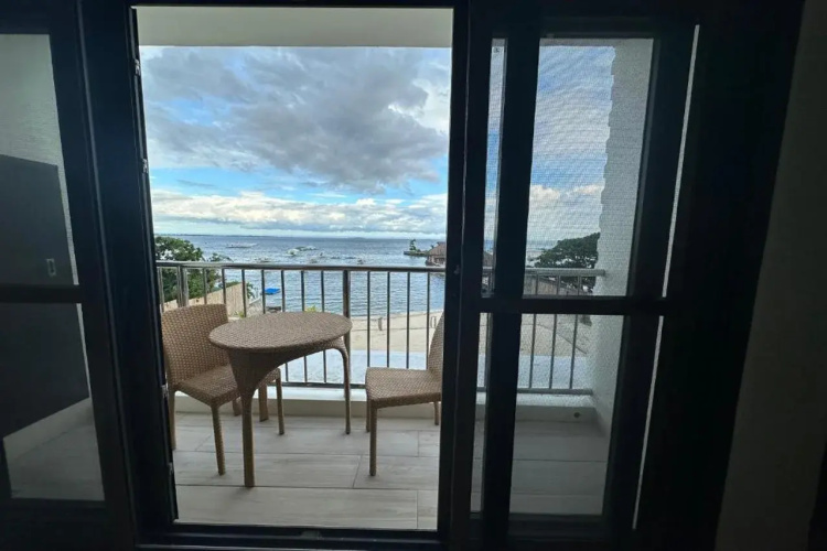 Bluewater Maribago Beach Resort