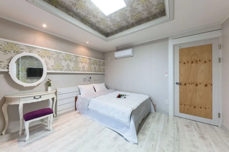 Geoje Sunbeach Pension