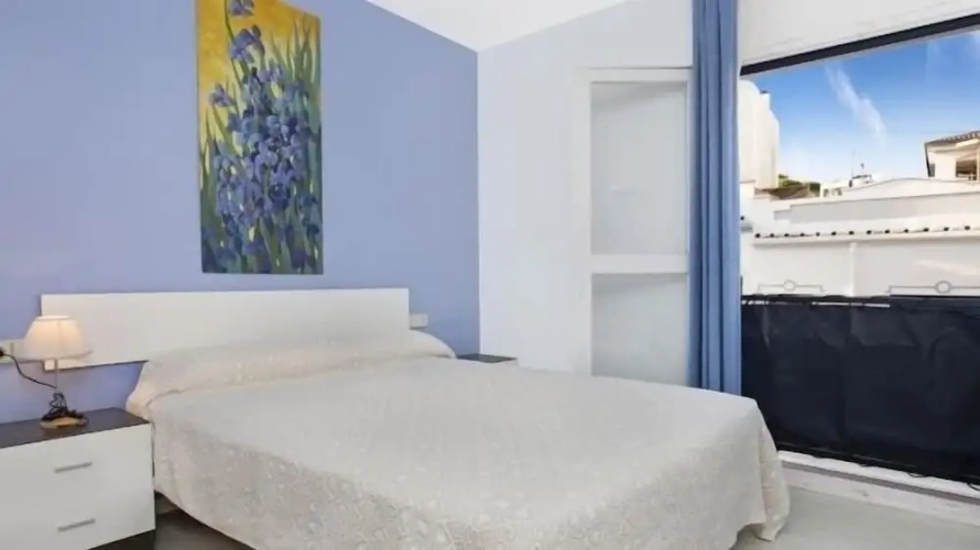2 Bedrooms Apartment with balcony