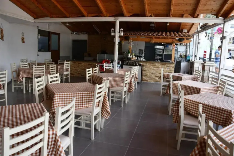 Studios Villa Sonia