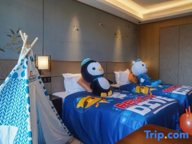 Standard Twin Family room