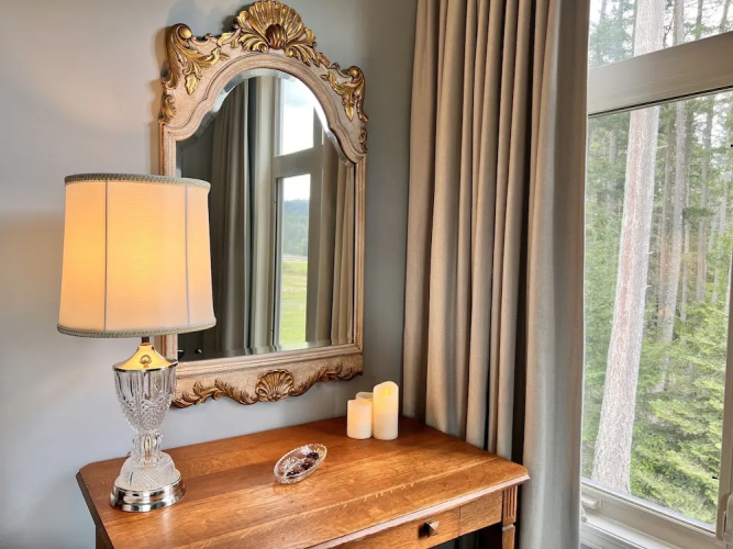 Woodstone Manor Inc