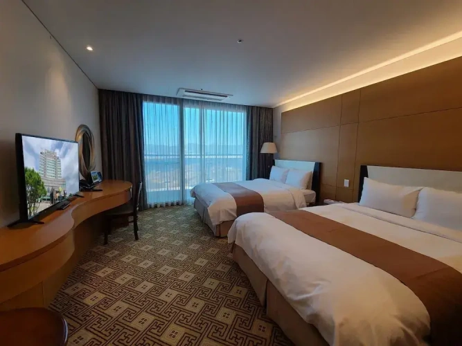Standard Sextuple room