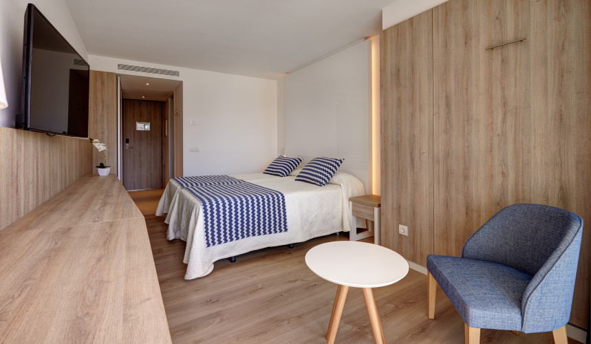 Hipotels Bahia Cala Millor - Adults Only photo 7