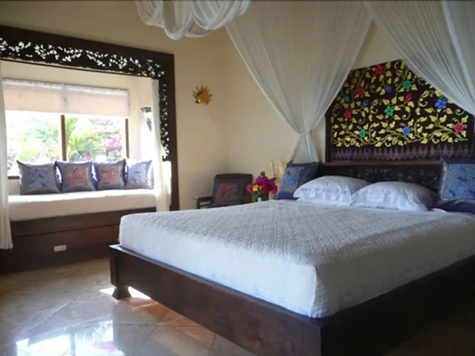 Blue Moon Villas