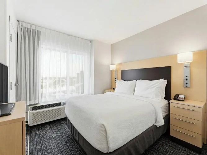 Quadruple Suite